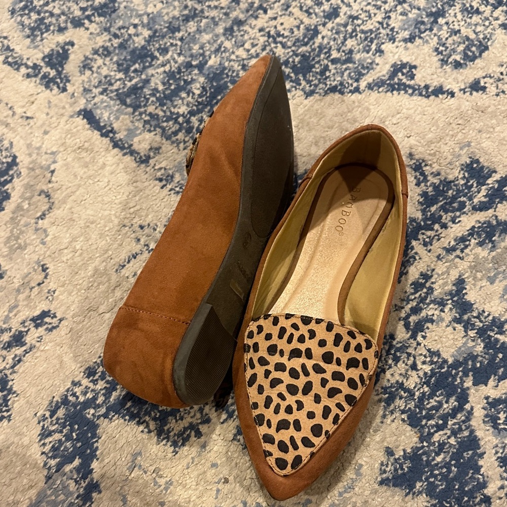 BAMBOO Tan Suede Leopard Print Pointed Toe Flats - Picture 2 of 2